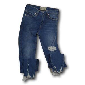 Free People Distressed Stretch Skinny Jeans Size: 24 Raw Hem